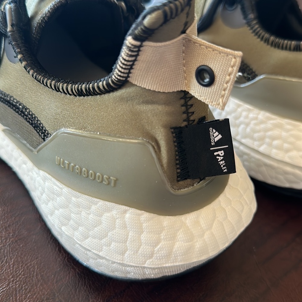 Adidas Ultraboost 21 X Parley - Picture 5 of 7